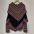 Poncho (Umhang, Überwurf) Alpaka mit Rollkragen und Ärmeln. Eine einzigartig modische wie funktionale Serie von Ponchos für die Damenwelt.
