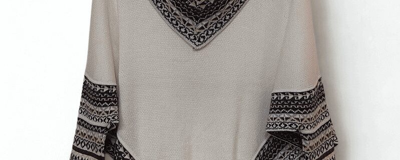 Poncho (Umhang, Überwurf) Alpaka mit Rollkragen und Ärmeln. Eine einzigartig modische wie funktionale Serie von Ponchos für die Damenwelt.