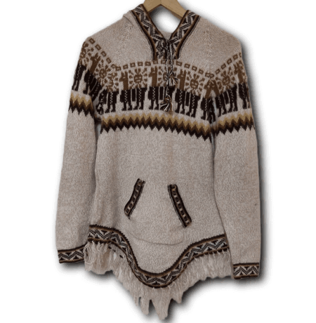Leichter Poncho-Pullover aus den Anden Südamerikas. Ein modischer Mix aus Poncho und Pullover