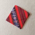 Dieses peruanische Tuch kann als Mesa, Gebets- oder Altartuch verwendet werden. Traditionell, landestypische Motive & Design.